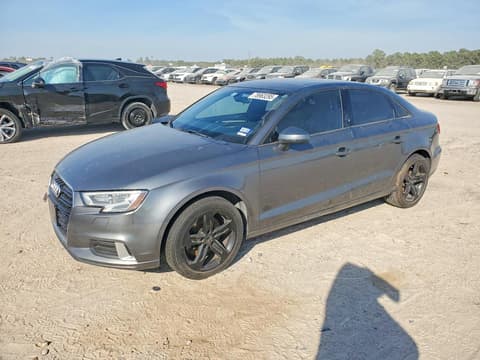 2017 Audi A3, VIN WAUAUGFF6H1029616. Фото 1 з 6 з аукціону Copart. Каталог авто зі США OpenDataCar.