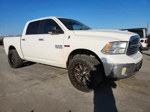 2018 Ram 1500, VIN 1C6RR7LM2JS355950. Фото 4 з 6 з аукціону Copart. Каталог авто зі США OpenDataCar.