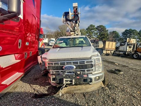 2024 Ford F-550 Super Duty, VIN 1FDUF5HT9RDA06733. Фото 5 из 6 с аукциона Copart. Каталог авто из США OpenDataCar.