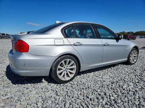 2011 Bmw 3 Series, VIN WBAPK7C51BF195886. Фото 3 з 6 з аукціону Copart. Каталог авто зі США OpenDataCar.
