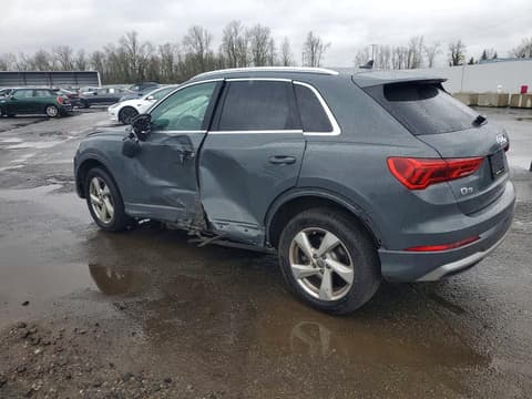 2020 Audi Q3, VIN WA1BECF33L1001987. Фото 2 з 6 з аукціону Copart. Каталог авто зі США OpenDataCar.