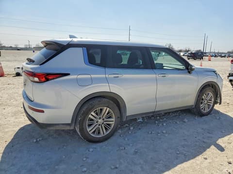 2023 Mitsubishi Outlander, VIN JA4J3TA83PZ010183. Фото 3 з 6 з аукціону Copart. Каталог авто зі США OpenDataCar.