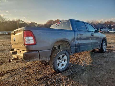 2020 Ram 1500, VIN 1C6SRFFT2LN175206. Фото 3 з 6 з аукціону Copart. Каталог авто зі США OpenDataCar.