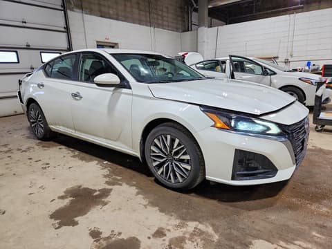 2024 Nissan Altima, VIN 1N4BL4DW7RN313574. Фото 4 з 6 з аукціону Copart. Каталог авто зі США OpenDataCar.