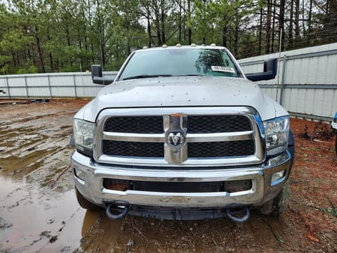 2017 Ram 5500, VIN 3C7WRMFL9HG716768. Фото 5 з 6 з аукціону Copart. Каталог авто зі США OpenDataCar.