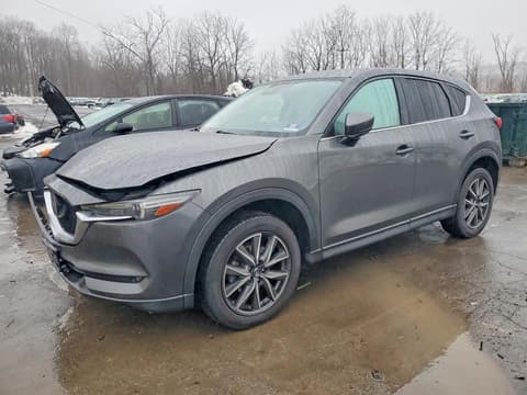 2017 Mazda CX-5, VIN JM3KFBDLXH0155858. Фото 1 з 6 з аукціону Copart. Каталог авто зі США OpenDataCar.