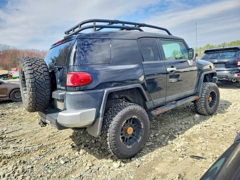 2010 Toyota FJ Cruiser, VIN JTEBU4BF2AK086760. Фото 3 з 6 з аукціону Copart. Каталог авто зі США OpenDataCar.