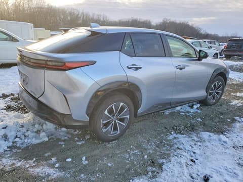 2024 Lexus RZ 300e, VIN JTJABABB1RA005537. Фото 3 из 6 с аукциона Copart. Каталог авто из США OpenDataCar.