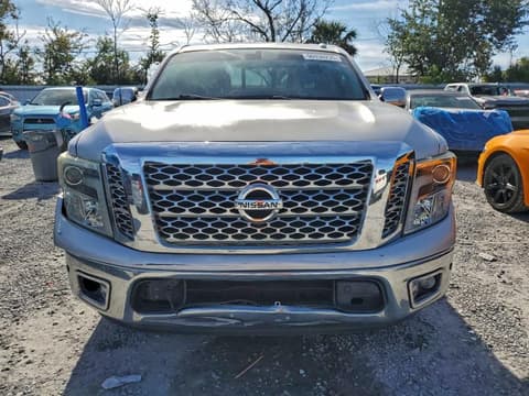 2017 Nissan Titan, VIN 1N6AA1E68HN507227. Фото 5 з 6 з аукціону Copart. Каталог авто зі США OpenDataCar.