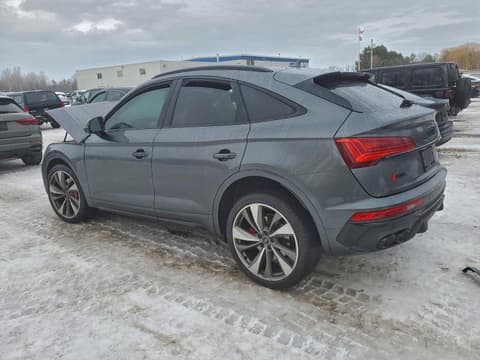 2023 Audi SQ5 Sportback, VIN WA134AFY1P2070913. Фото 2 из 6 с аукциона Copart. Каталог авто из США OpenDataCar.