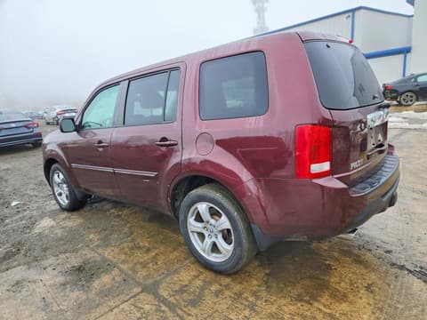 2015 Honda Pilot, VIN 5FNYF4H58FB010133. Фото 2 з 6 з аукціону Copart. Каталог авто зі США OpenDataCar.