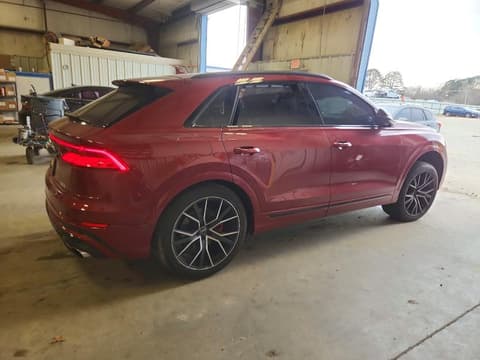 2022 Audi SQ8, VIN WA1CWBF10ND017091. Фото 3 из 6 с аукциона Copart. Каталог авто из США OpenDataCar.