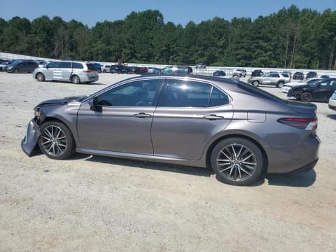 2021 Toyota Camry, VIN 4T1F11AK4MU407231. Zdjęcie 2 z 6 z aukcji Copart. Katalog aut z USA OpenDataCar.