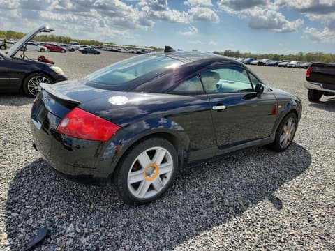 2003 Audi TT, VIN TRUSC28N631015456. Фото 3 из 6 с аукциона Copart. Каталог авто из США OpenDataCar.