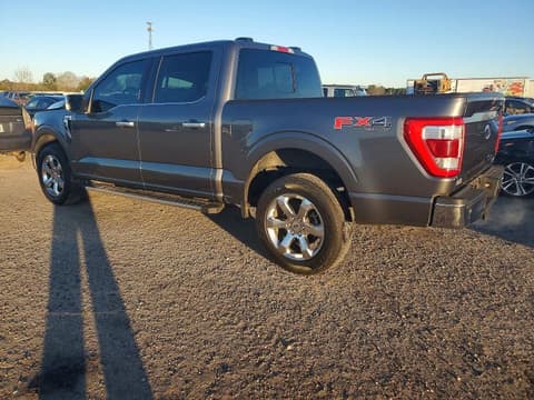 2022 Ford F-150 Lightning, VIN 1FTFW1E8XNFB43376. Фото 2 из 6 с аукциона Copart. Каталог авто из США OpenDataCar.