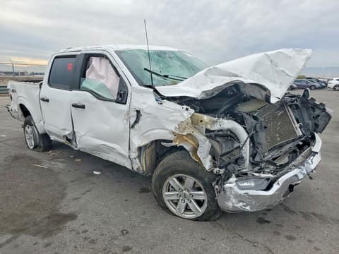 2023 Ford F-150 Lightning, VIN 1FTFW1E83PKD15693. Фото 4 з 6 з аукціону Copart. Каталог авто зі США OpenDataCar.