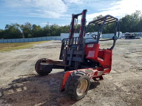2017 Moffett Forklift, VIN Q260635A. Photo 2 of 6 from Copart auction. OpenDataCar US salvage catalog.