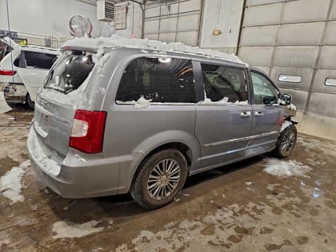 2014 Chrysler Town & Country, VIN 2C4RC1CG8ER188809. Photo 3 of 6 from Copart auction. OpenDataCar US salvage catalog.