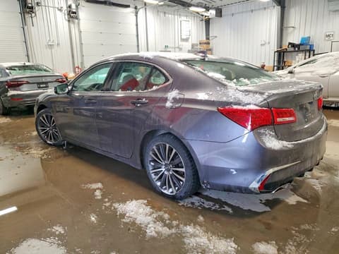 2018 Acura TLX, VIN 19UUB3F52JA801221. Фото 2 з 6 з аукціону Copart. Каталог авто зі США OpenDataCar.