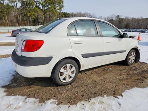 2008 Kia Rio, VIN KNADE123586361505. Фото 3 из 6 с аукциона Copart. Каталог авто из США OpenDataCar.