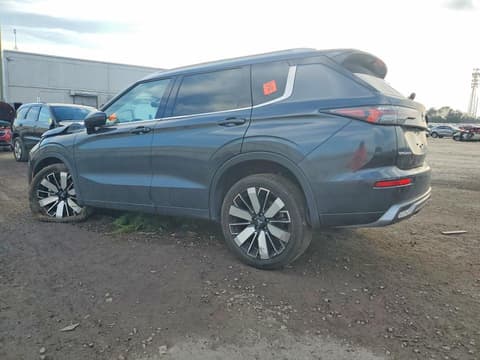 2025 Mitsubishi Outlander, VIN JA4J4WA81SZ023229. Фото 2 з 6 з аукціону Copart. Каталог авто зі США OpenDataCar.