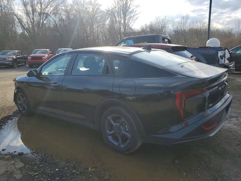 2025 Kia K4, VIN 3KPFT4DE9SE035709. Фото 2 з 6 з аукціону Copart. Каталог авто зі США OpenDataCar.