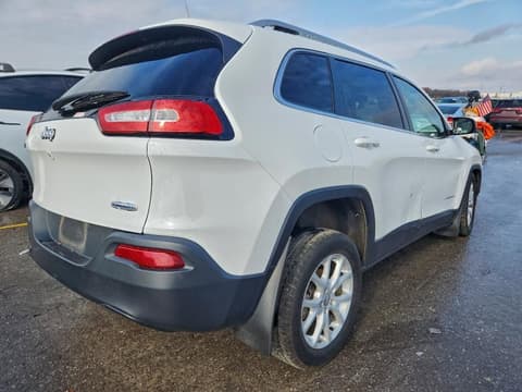 2016 Jeep Cherokee, VIN 1C4PJLCB5GW292066. Фото 3 з 6 з аукціону Copart. Каталог авто зі США OpenDataCar.