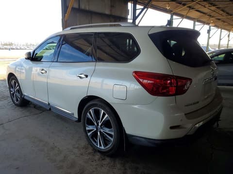 2018 Nissan Pathfinder, VIN 5N1DR2MNXJC611190. Фото 2 з 6 з аукціону Copart. Каталог авто зі США OpenDataCar.