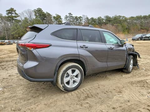 2023 Toyota Highlander, VIN 5TDKDRAH8PS526261. Фото 3 з 6 з аукціону Copart. Каталог авто зі США OpenDataCar.