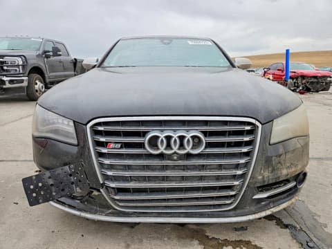 2013 Audi S8, VIN WAUD2AFD2DN031056. Фото 5 з 6 з аукціону Copart. Каталог авто зі США OpenDataCar.