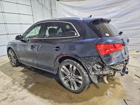 2018 Audi SQ5, VIN WA1C4AFY0J2241903. Фото 2 из 6 с аукциона Copart. Каталог авто из США OpenDataCar.