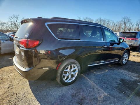 2017 Chrysler Pacifica, VIN 2C4RC1BG5HR725691. Фото 3 з 6 з аукціону Copart. Каталог авто зі США OpenDataCar.