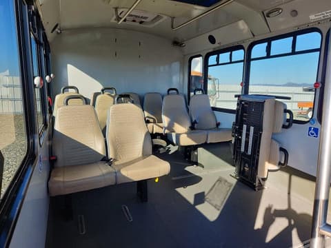 2014 Chevrolet Express 4500, VIN 1GB6G5BG1E1174145. Фото 6 з 6 з аукціону Copart. Каталог авто зі США OpenDataCar.