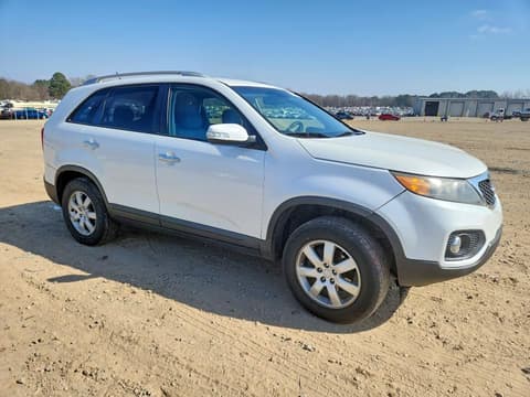 2013 Kia Sorento, VIN 5XYKT3A67DG405566. Фото 4 з 6 з аукціону Copart. Каталог авто зі США OpenDataCar.