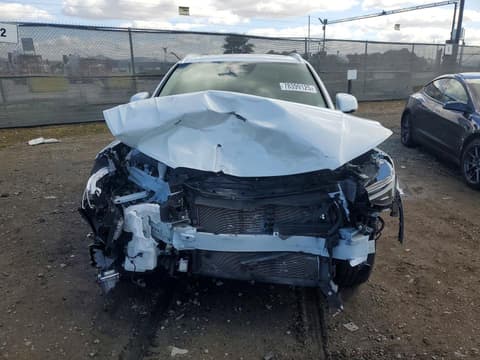 2023 Volvo XC40, VIN YV4L12UA2P2065372. Фото 5 з 6 з аукціону Copart. Каталог авто зі США OpenDataCar.