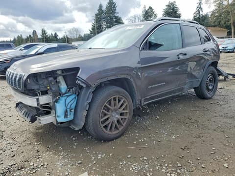 2019 Jeep Cherokee, VIN 1C4PJMDX3KD135186. Фото 1 з 6 з аукціону Copart. Каталог авто зі США OpenDataCar.