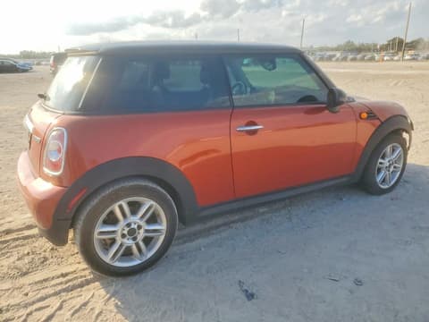 2013 Mini Cooper, VIN WMWSU3C57DT685606. Фото 3 з 6 з аукціону Copart. Каталог авто зі США OpenDataCar.