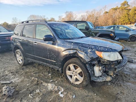 2010 Subaru Forester, VIN JF2SH6CC8AH765469. Фото 4 з 6 з аукціону Copart. Каталог авто зі США OpenDataCar.