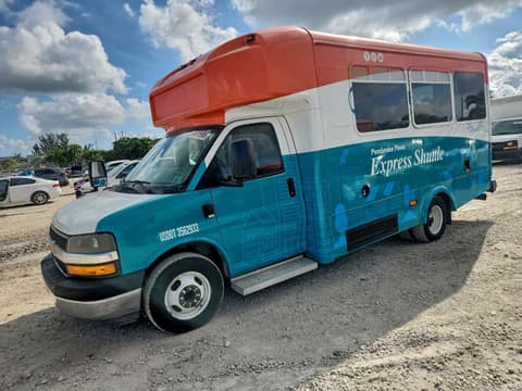 2014 Chevrolet Express 4500, VIN 1GB6G5BL4E1202016. Фото 1 з 6 з аукціону Copart. Каталог авто зі США OpenDataCar.