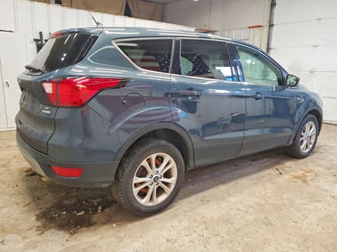 2019 Ford Escape, VIN 1FMCU0GD9KUA20149. Фото 3 з 6 з аукціону Copart. Каталог авто зі США OpenDataCar.