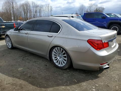 2010 Bmw 7 Series, VIN WBAKC8C5XAC430220. Фото 2 з 6 з аукціону Copart. Каталог авто зі США OpenDataCar.