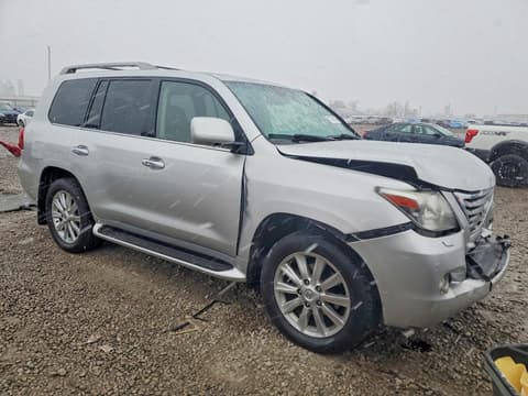 2010 Lexus LX 570, VIN JTJHY7AX0A4044152. Фото 4 з 6 з аукціону Copart. Каталог авто зі США OpenDataCar.