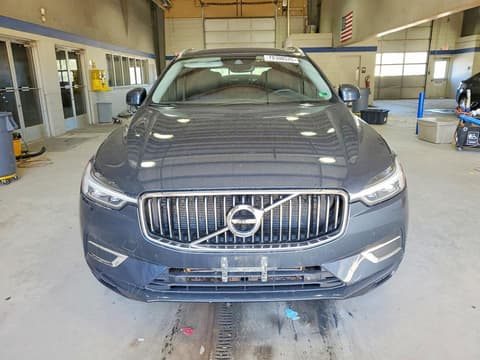 2021 Volvo XC60, VIN YV4102RL2M1685225. Фото 5 з 6 з аукціону Copart. Каталог авто зі США OpenDataCar.