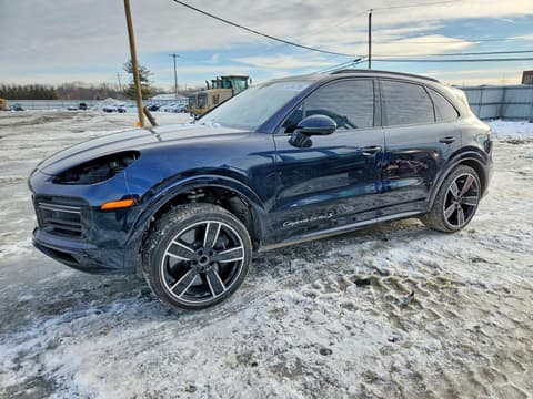 2022 Porsche Cayenne, VIN WP1AH2AY3NDA46143. Фото 1 з 6 з аукціону Copart. Каталог авто зі США OpenDataCar.