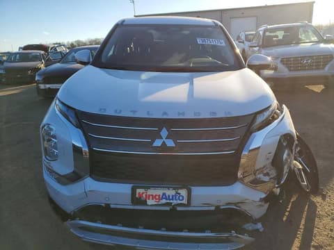 2022 Mitsubishi Outlander, VIN JA4J4UA85NZ020682. Фото 5 з 6 з аукціону Copart. Каталог авто зі США OpenDataCar.