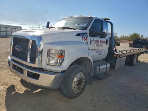 2019 Ford F-650, VIN 1FDWF6DE4KDF02373. Photo 3 of 6 from Copart auction. OpenDataCar US salvage catalog.