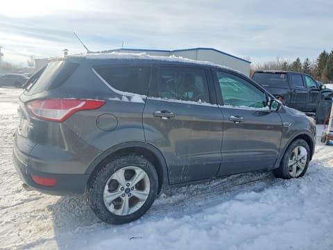 2015 Ford Escape, VIN 1FMCU9GX8FUB44238. Фото 3 з 6 з аукціону Copart. Каталог авто зі США OpenDataCar.