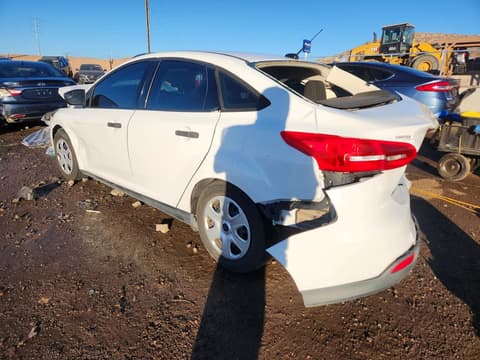 2016 Ford Focus, VIN 1FADP3E26GL254531. Фото 2 з 6 з аукціону Copart. Каталог авто зі США OpenDataCar.