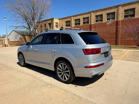 2018 Audi Q7, VIN WA1LAAF72JD046552. Фото 3 з 6 з аукціону Copart. Каталог авто зі США OpenDataCar.