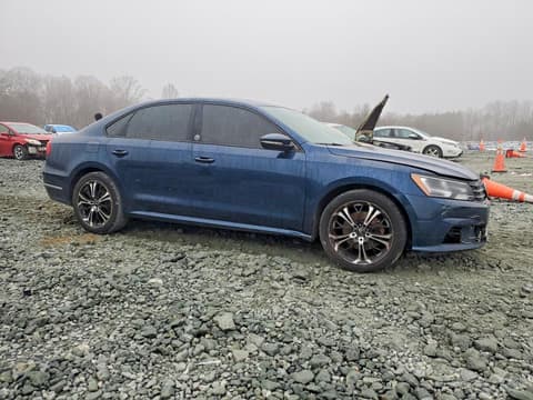 2019 Volkswagen Passat, VIN 1VWLA7A38KC013394. Zdjęcie 4 z 6 z aukcji Copart. Katalog aut z USA OpenDataCar.